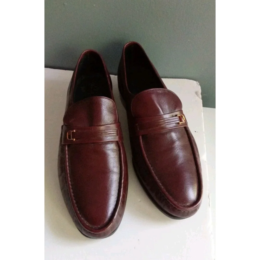 Burgundy Leather Loafers Gold Accents‎ Slip On Dress Shoes Classic Style